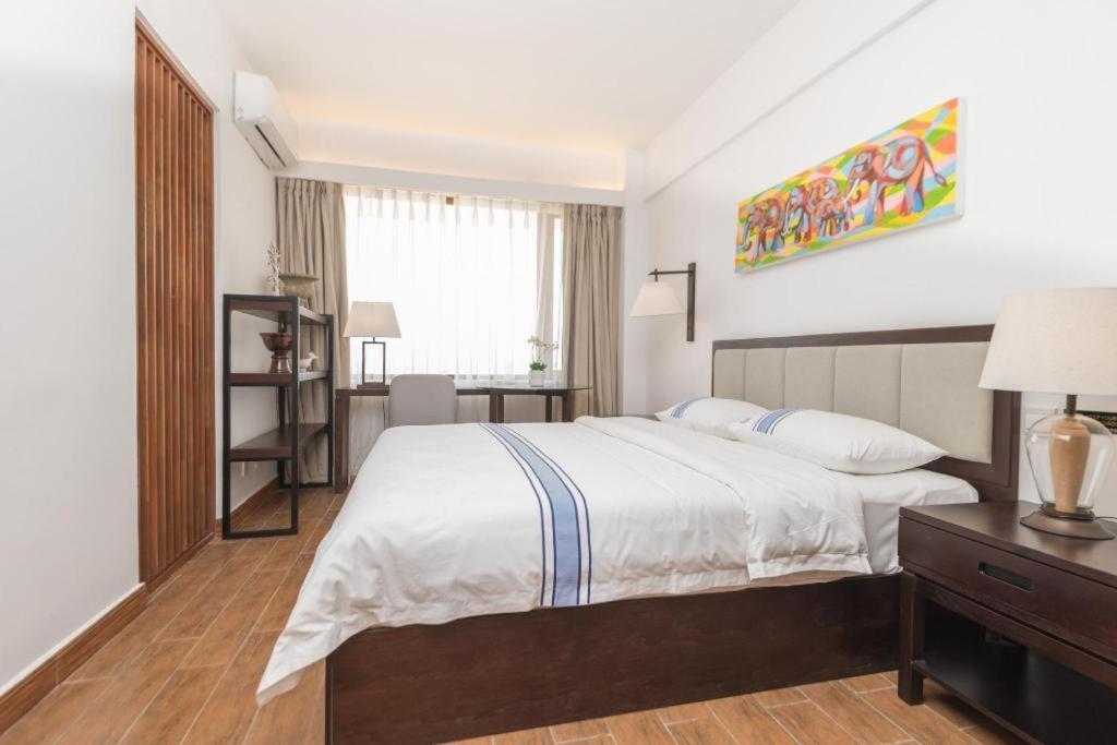 Sky City Hotel Вьентьян Экстерьер фото