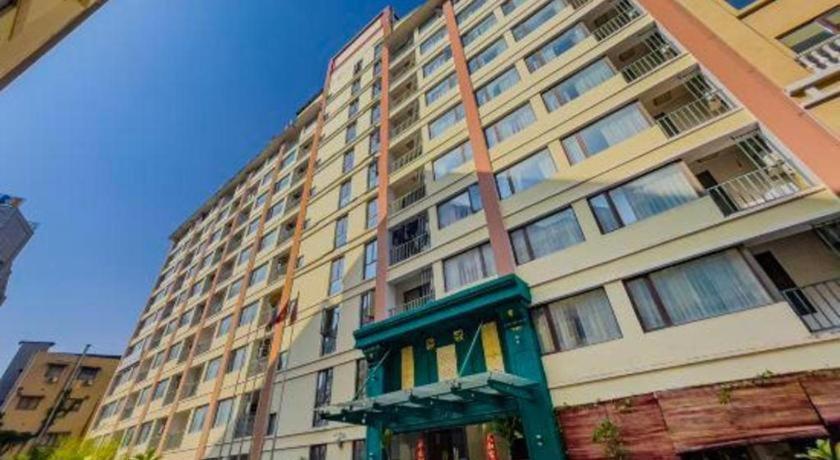 Sky City Hotel Вьентьян Экстерьер фото